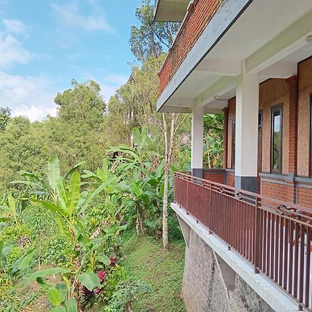 Kanaya Homestay & Warung Heaven Мундук Екстер'єр фото