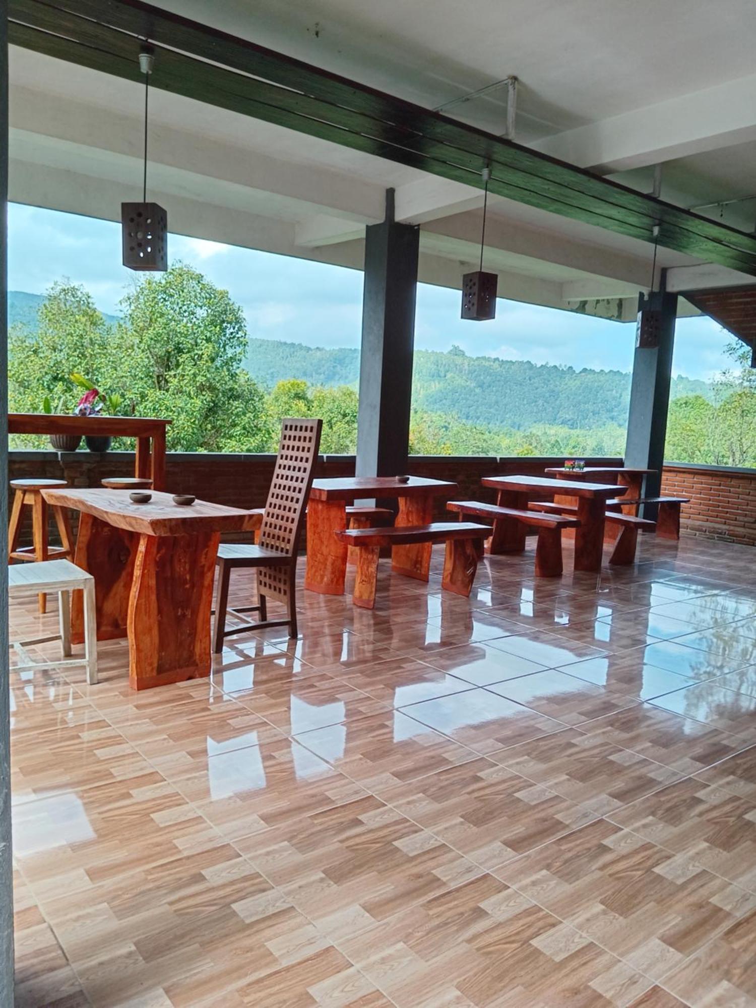 Kanaya Homestay & Warung Heaven Мундук Екстер'єр фото