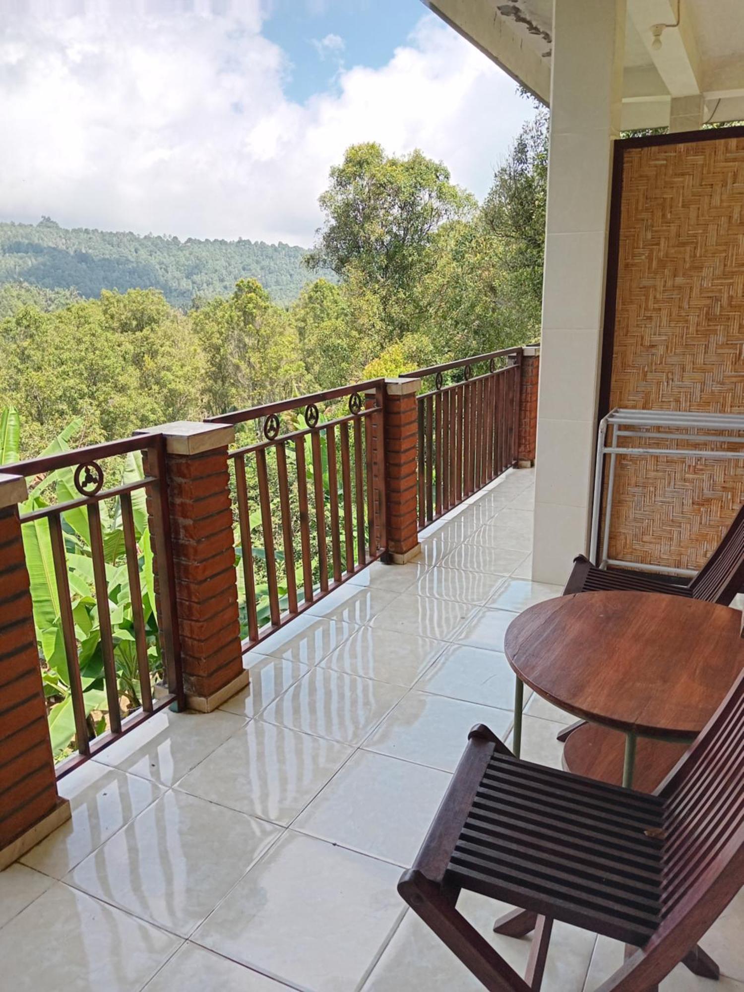 Kanaya Homestay & Warung Heaven Мундук Екстер'єр фото