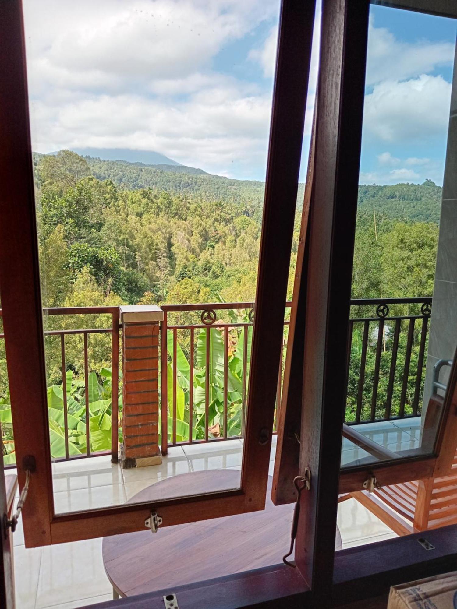 Kanaya Homestay & Warung Heaven Мундук Екстер'єр фото